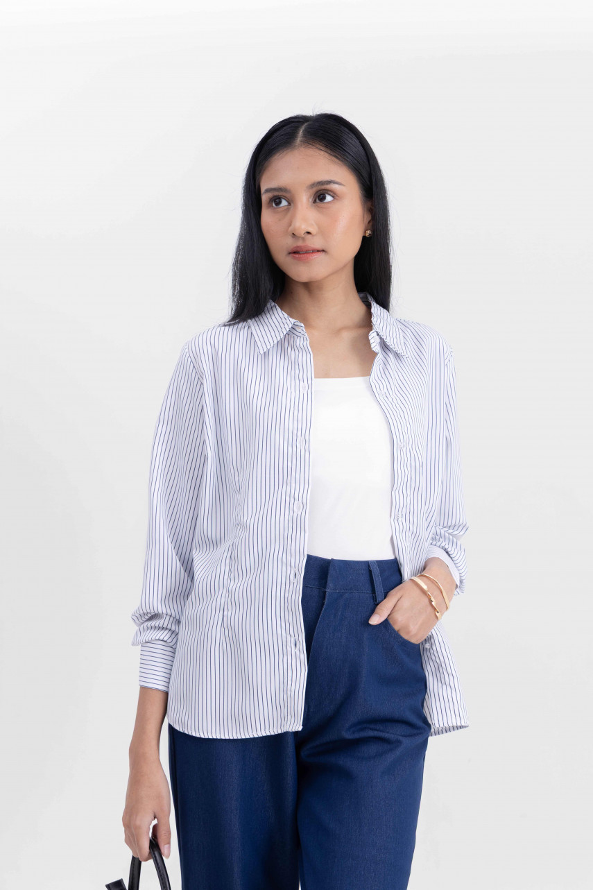 White-dark blue