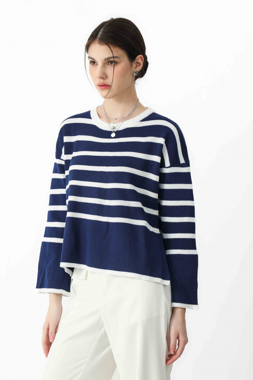 navy-white