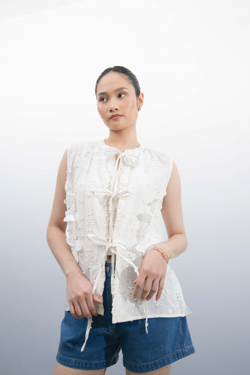 Broken White 2