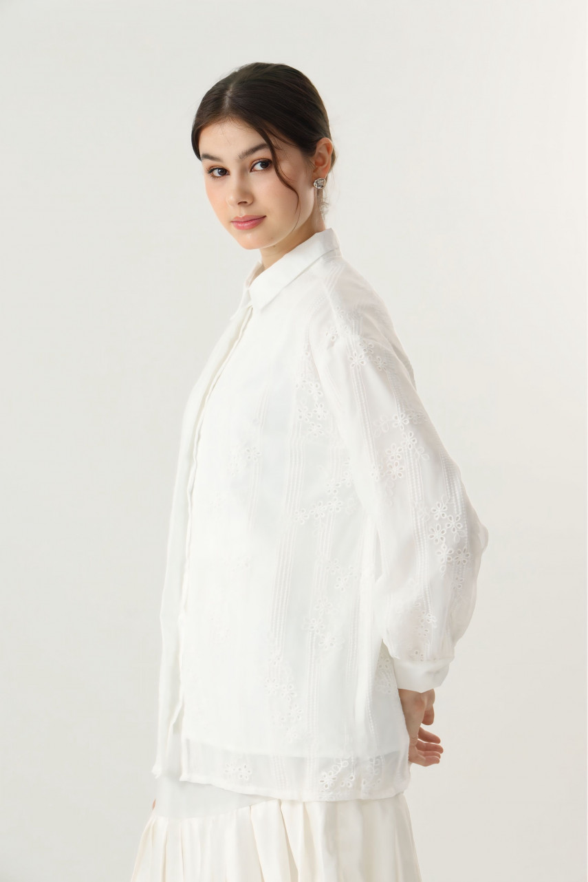 Broken White 3