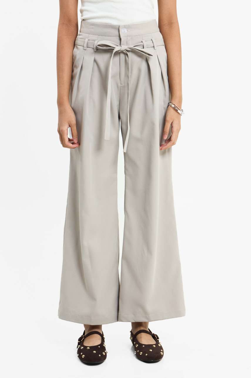LIGHT TAUPE