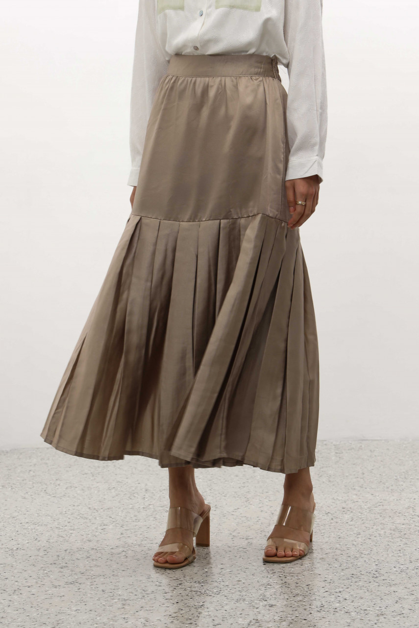 Taupe