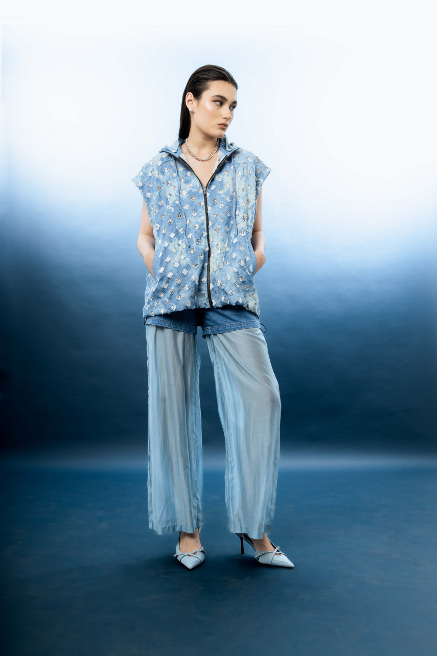 Medium Blue